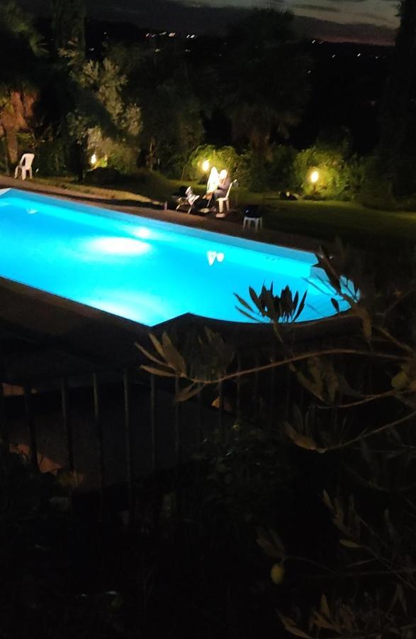Agriturismo E Acetaia La Vedetta Castelvetro di Modena Exteriör bild